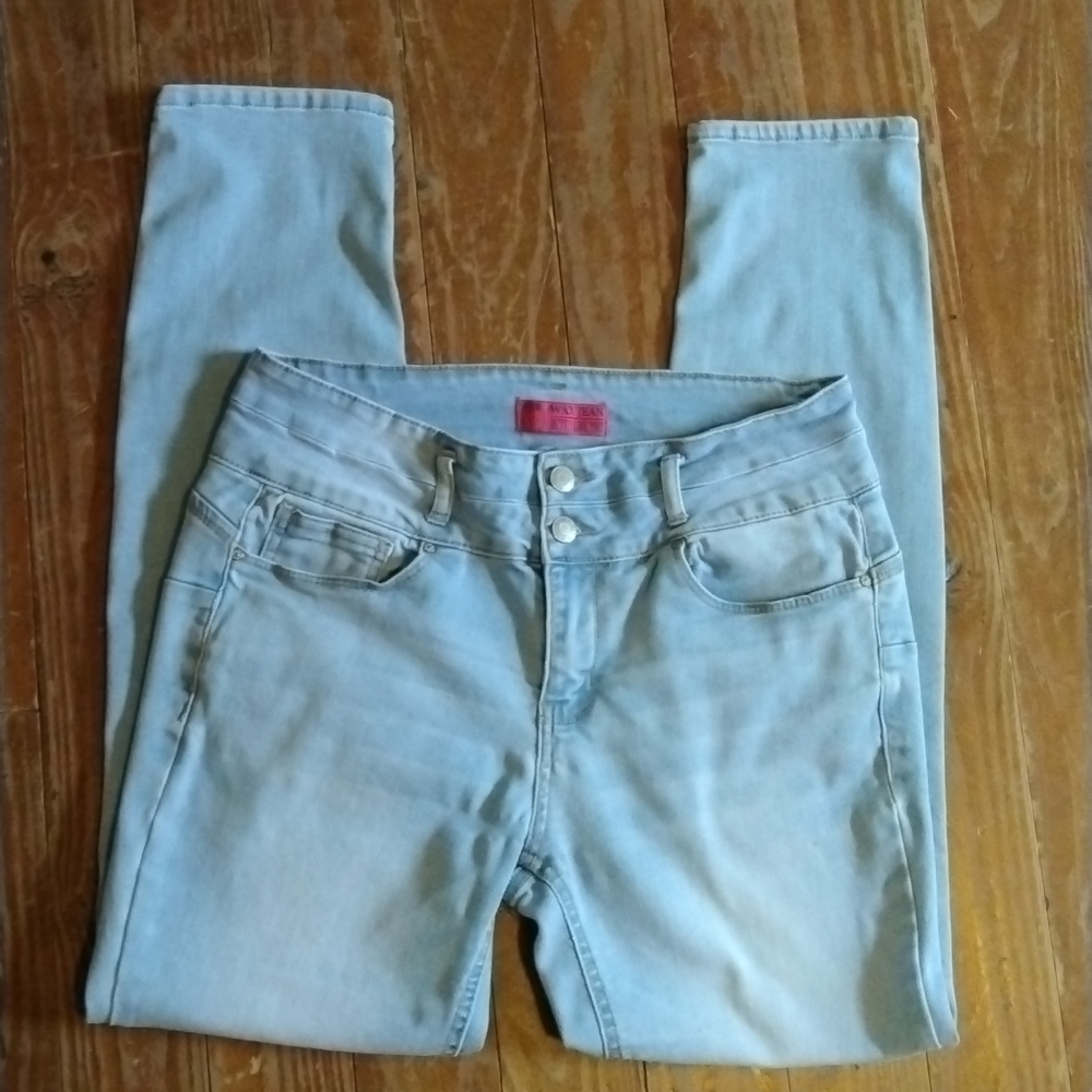 Women's Wax Jeans, Size 13 Juniors. - Picture 2 of 7